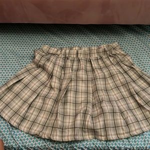 cute green, white &tanish colored skirt